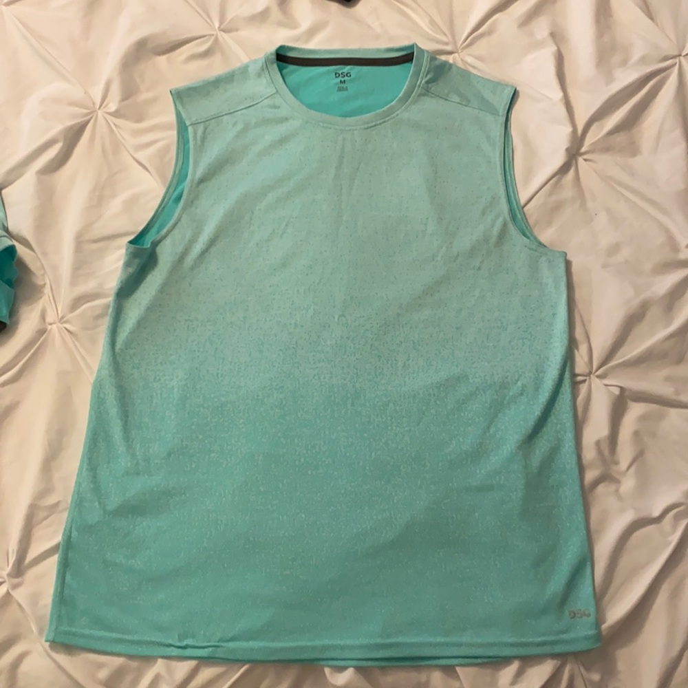 Men’s tank top. Dicks sporting goods. Size medium